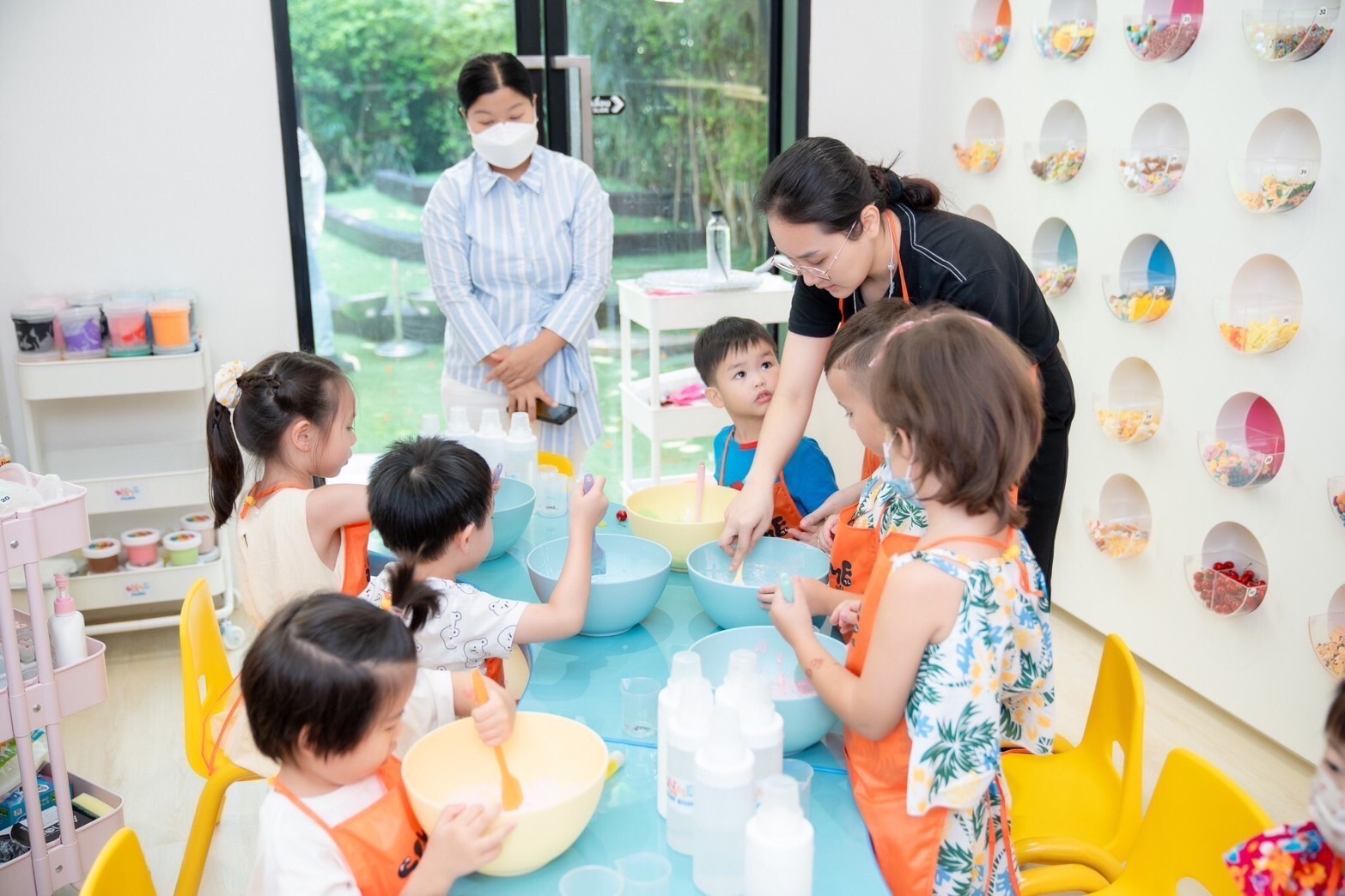 SLIMEVILLE SUKHUMVIT49