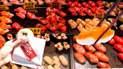 Fukuoka Seafood Market & Local Flavors Day Tour with Dazaifu