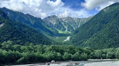 1-day tour of Kamikochi + Kappa Bridge + Kamishirochi + Taisho Pond in Nagoya, Japan