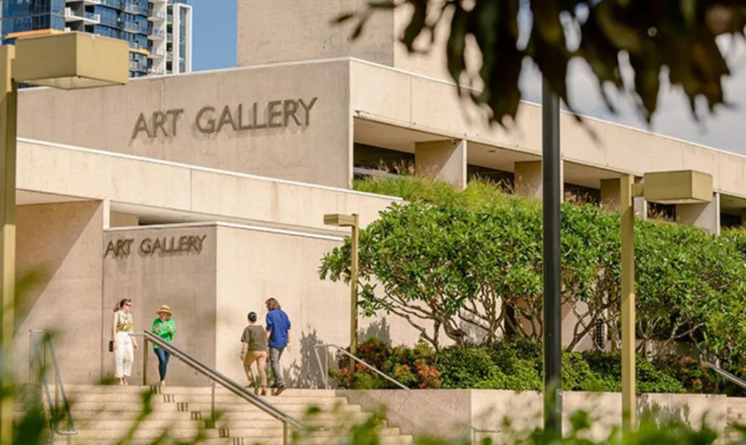 Queensland Art Gallery & Gallery of Modern Art Tour with Lunch