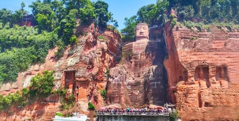Leshan Giant Buddha + Mount Emei One-Day Tour – Guaranteed Tickets