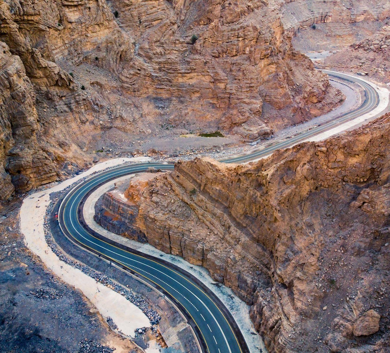 From Dubai: Jabel Jais High Mountain Tour with Transfers