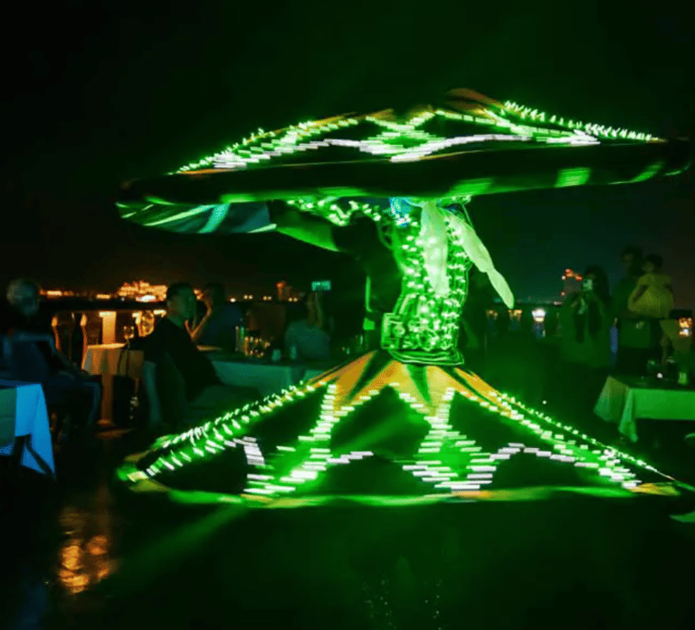 Night Dubai City Tour with Dinner Cruise Russian Group