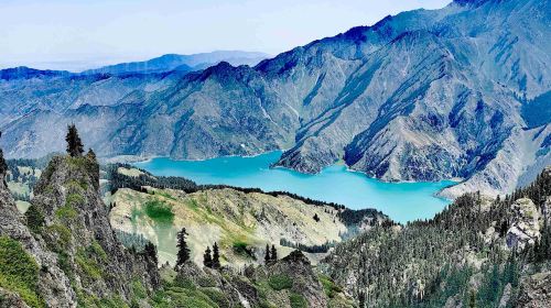 Tianshan Tianchi