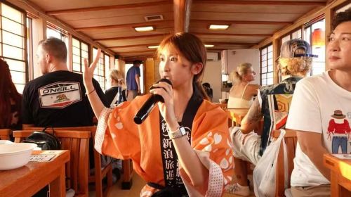 Tokyo Bay: Cruise with Japan Show & Sukiyaki/Beer Option Day Tours