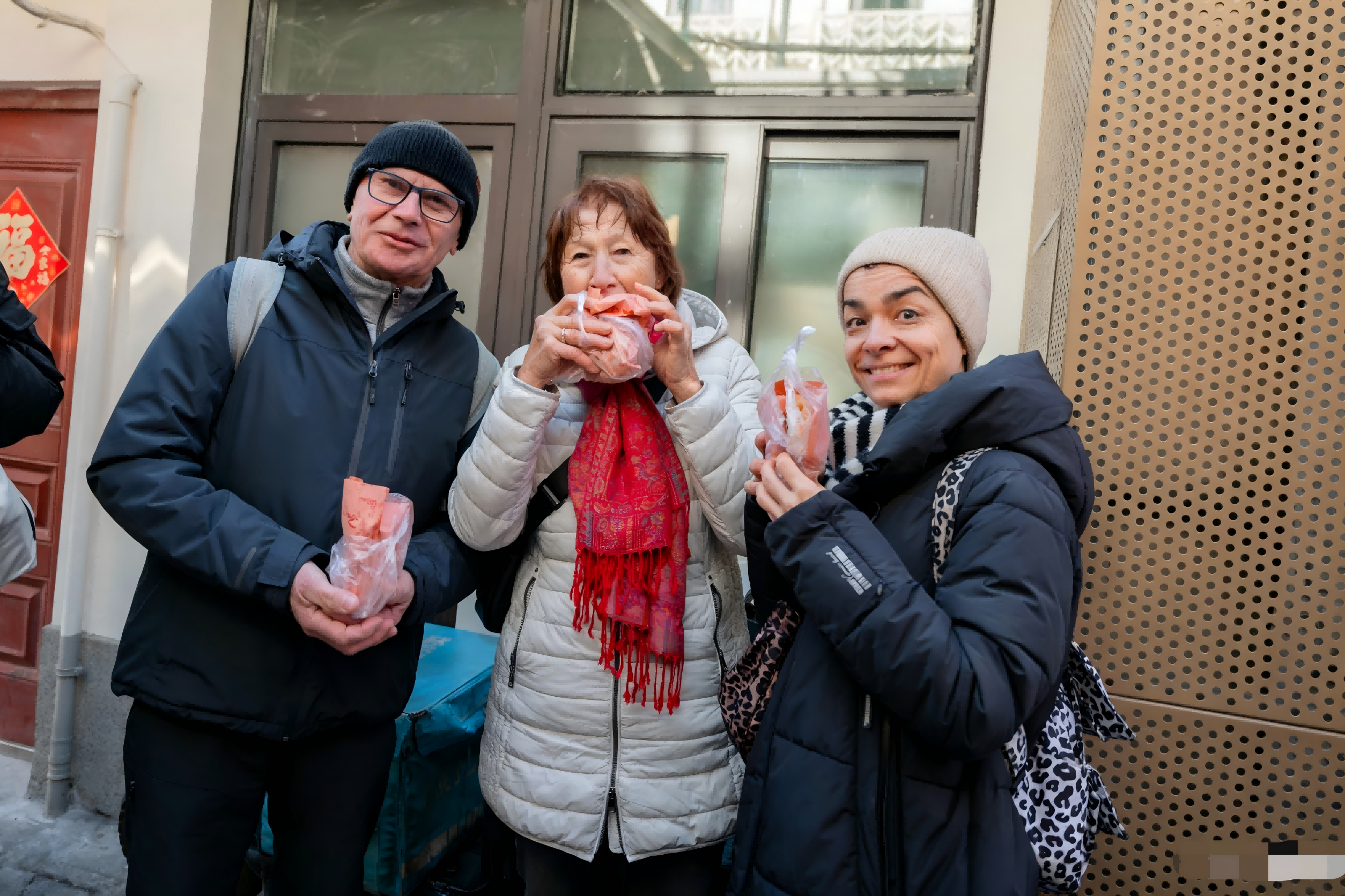 Small Group: Shanghai Flavors and Culture Tour with 10 tastings