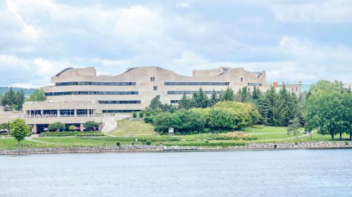 Canadian Museum of History