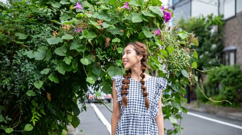 Trip Moments in Shizuoka, Japan[A local professional photographer in Shizuoka will accompany you for a 1-hour photo shoot. You'll receive the photos within 7 days, including 100 digital copies of all