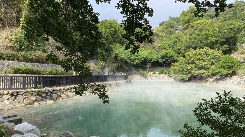 Tamsui Fisherman's Wharf, Fort San Domingo, Tamsui Old Street, and Beitou Thermal Valley day tour from Taipei