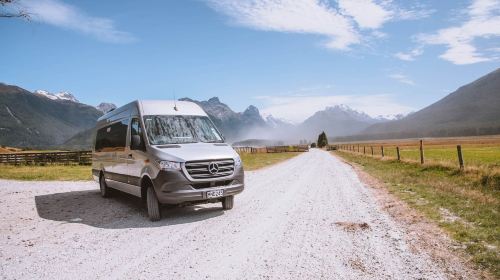 Queenstown Glenorchy half-day tour – Lord of the Rings filming location/Paradise Valley/Red Boat Shed