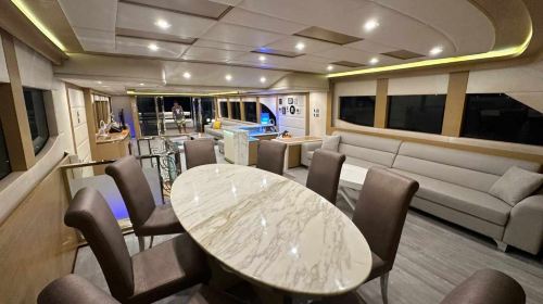 Hong Kong Special Sightseeing Victoria Harbour Night Cruise (90ft Super Yacht)