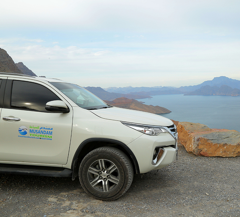 From Dubai: Musandam Khasab Tour with Boat Trip and Safari
