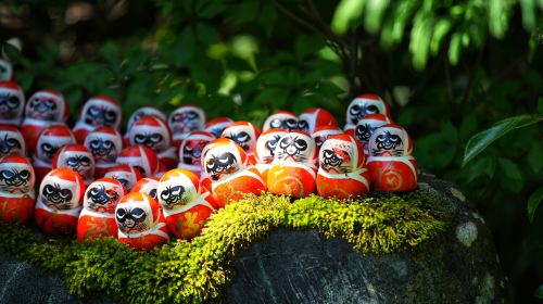 1-Day Tour for Good Fortune – Katsuo-ji, Sanda Premium Outlets, Arima Onsen Town
