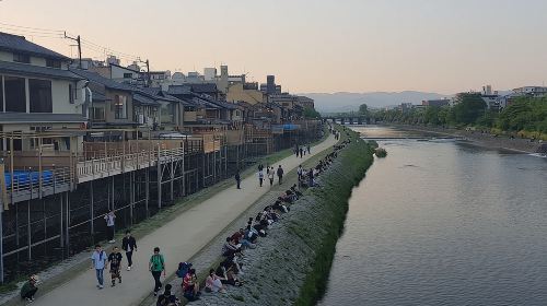 Kyoto Nighttime All-Inclusive Eats and Streets, Gion and Beyond Day Tours