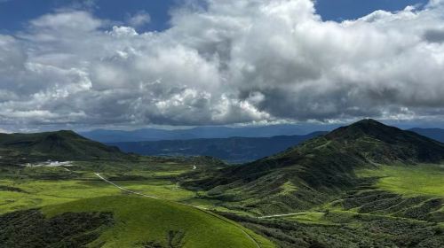 Private charter to Kumamoto round-trip, Kusasenri, Mount Aso and Kamishikimi Kumanoimasu Shrine in Japan