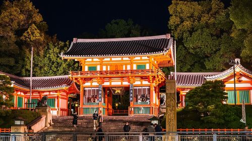 Kyoto 5-Star Geisha Night Walk: Small-Group Authentic Experience