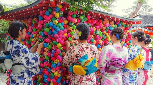 1-day tour in Kyoto and Uji – Kinkaku-ji & Kiyomizu-dera Temple & Byōdō-in - exploring temples and shrines