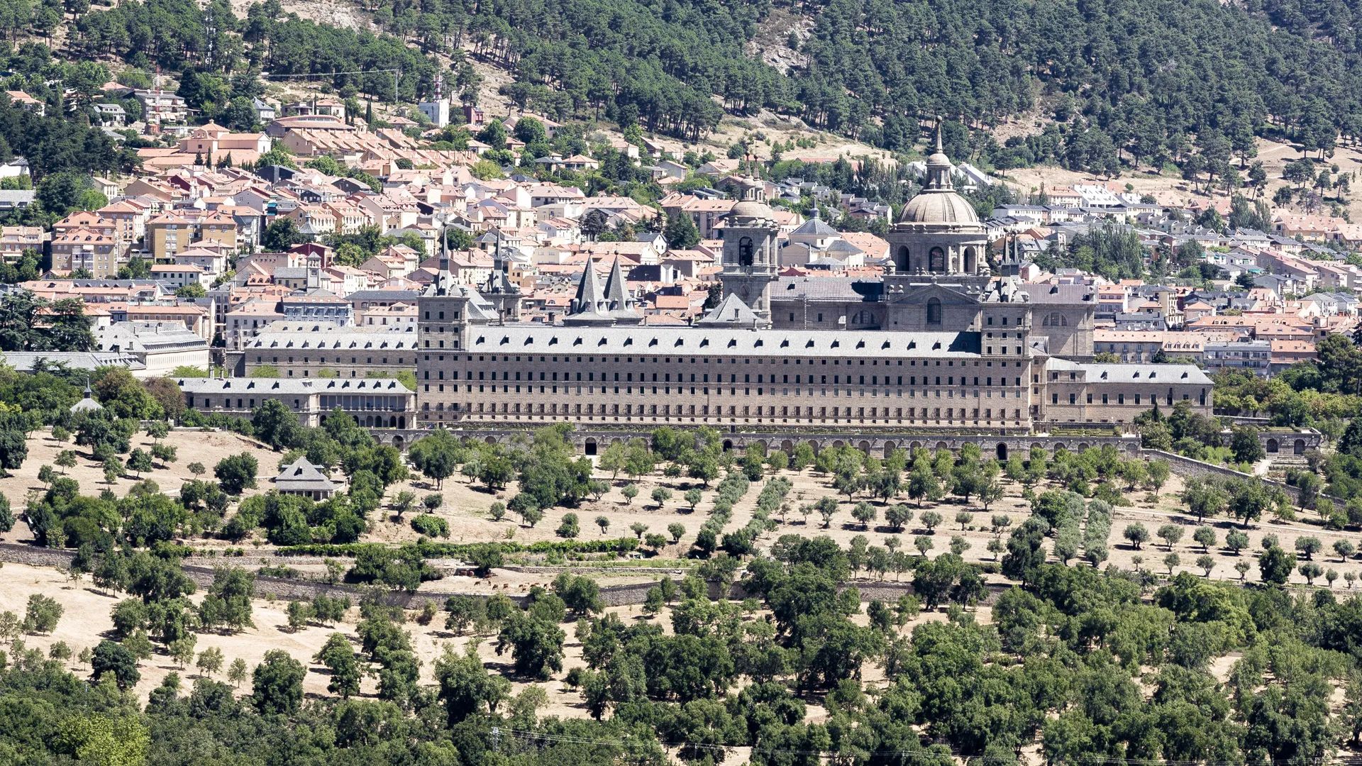 Real Monasterio del Escorial y Basílica del Valle de los Caídos