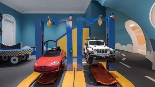 Nairbao Family Center(Changsha Beichen Delta Joy City Shop)