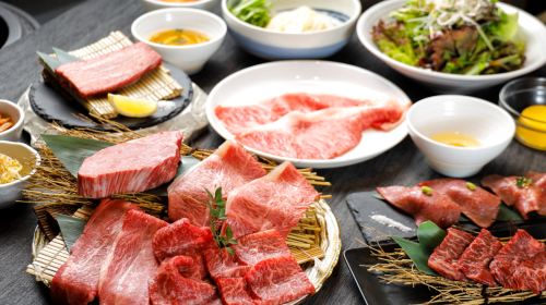 Oreno Yakiniku Ginza 4-chome Branch: Matsusaka beef deluxe 1kg bucket + appetizer set / Matsusaka beef 6-type platter + kimchi