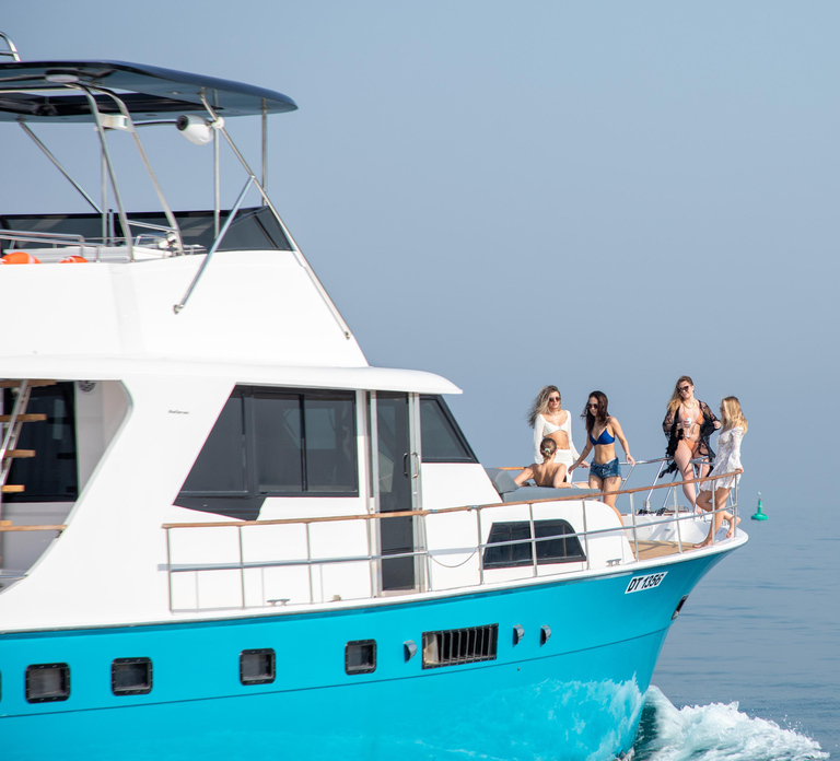 Private Yacht Experience at Sea with Soft Drinks & Juices