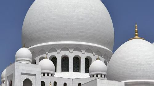 Abu Dhabi day tour: Mosque + Heritage Village + Abu Dhabi Market - visit all must-see spots with one click