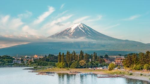 Hakone Sightseeing Cruise