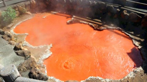Oita classic 1-day tour – Dazaifu-tenmangu Shrine, Yufuin Town, Beppu cable car