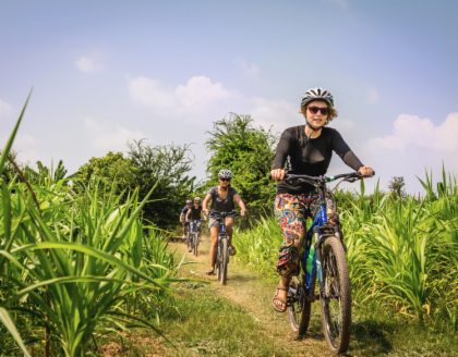 Phnom Penh: Countryside Bike Tour on the Silk Islands