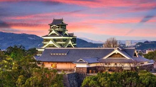 Japan Private Car Tour – One-Day Itinerary in Itoshima & Fukuoka with Customized English/Chinese Service