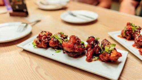 Vancouver: Gastown Food Tour with 6 Authentic Local Food Tastings Day Tours