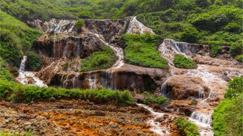 Golden Waterfall + Shifen Old Street + Jiufen Old Street Day Tour [Depart from Taipei] Day Tours