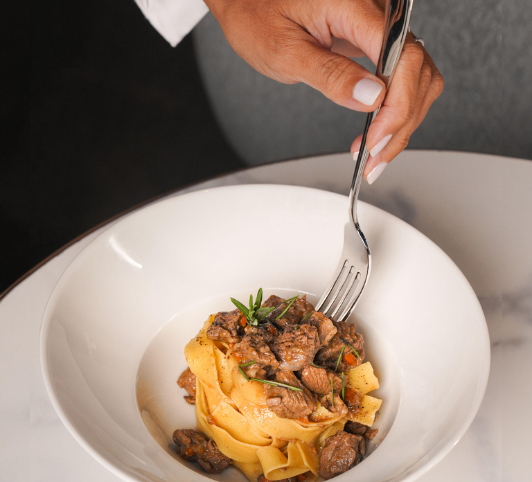 Dubai: Italian Gourmet Experience at Lunarossa