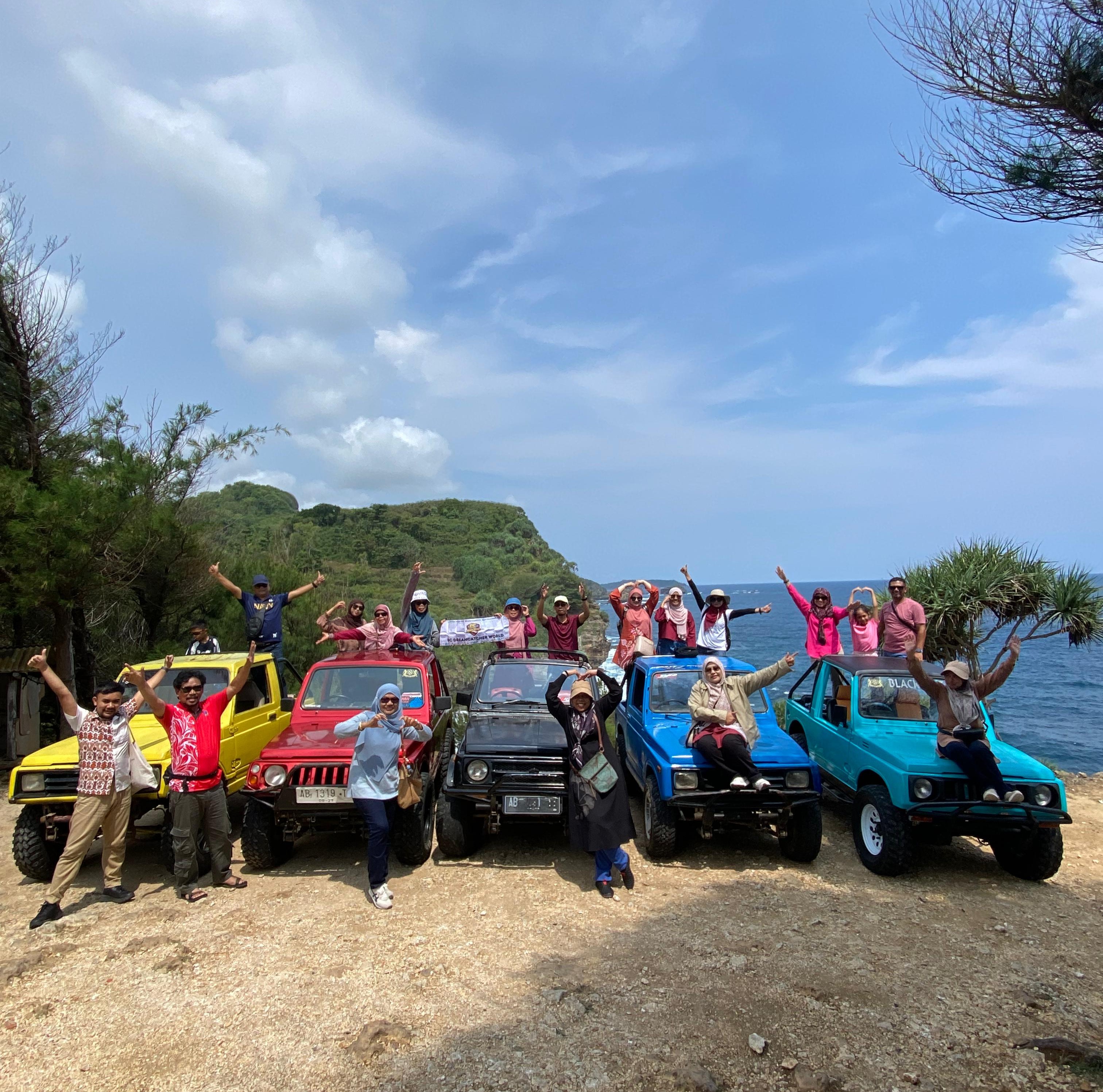 Pantai Timang & Gondola Package