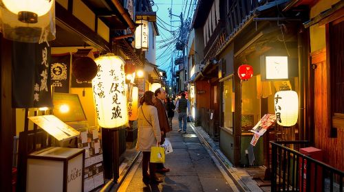 Kyoto Casual Evening Pontocho Food Tour