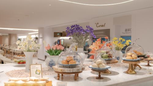 The Coral finest business class lounge (UGUISU)