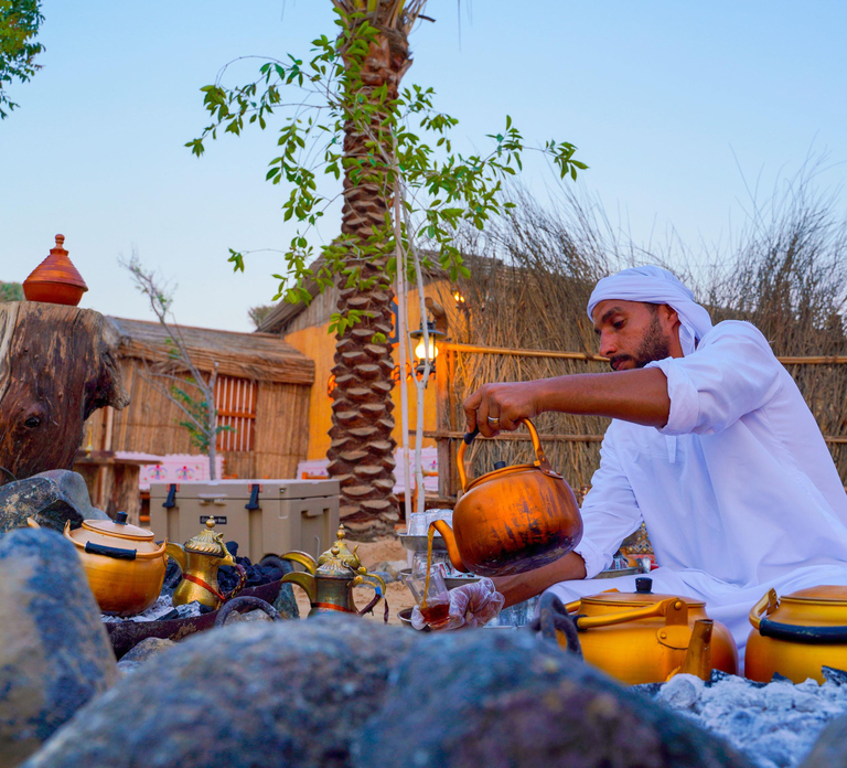 Dubai: Sunset Camel Trek, Al Khayma Camp, Stargazing & BBQ