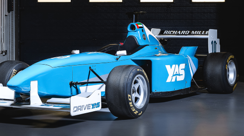 Fun racing experience with self-driving at Yas Marina Abu Dhabi