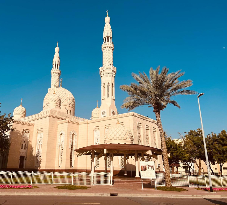 Premium Dubai City Sightseeing Tour in SUV