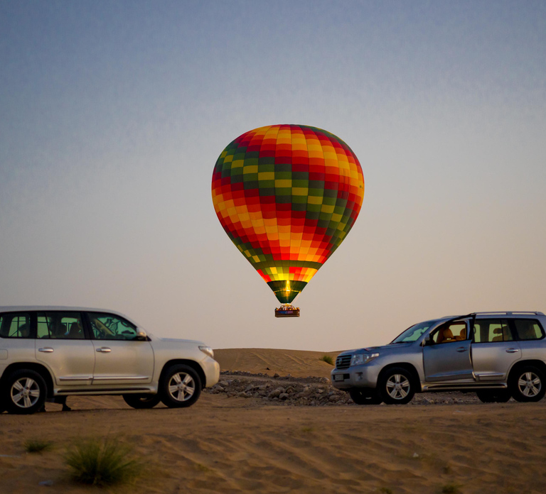 Dubai: Sunrise Hot Air Balloon Ride with Transfers & More