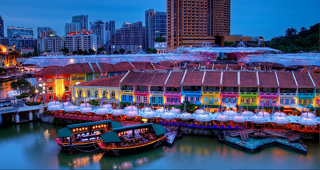 Singapore NightVee Ride: 1-Hour