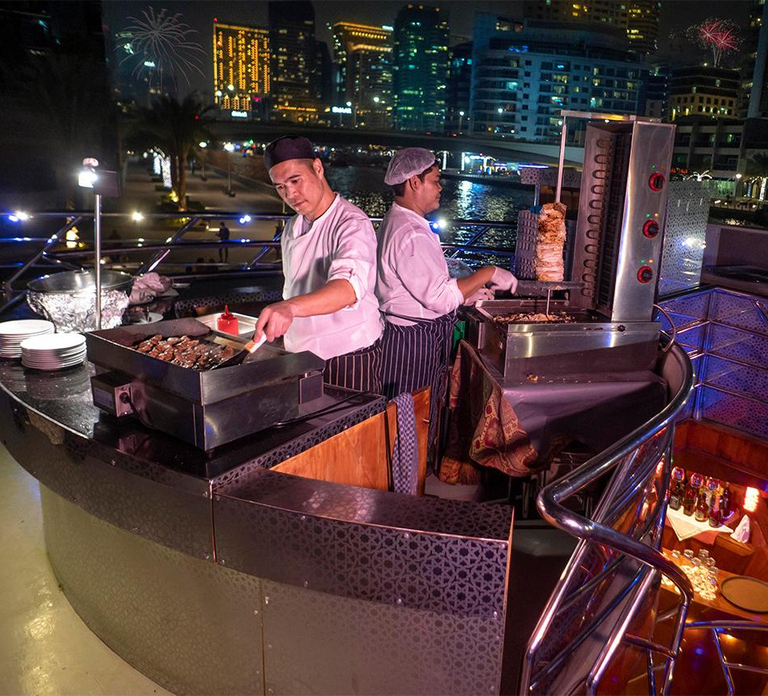 Dubai: New Year's Eve Marina Dhow Dinner Cruise