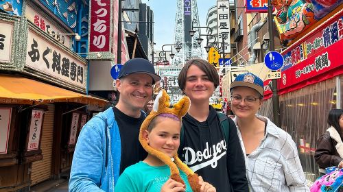 Osaka Morning Tour: Must-See Spots & Local Flavors for Family