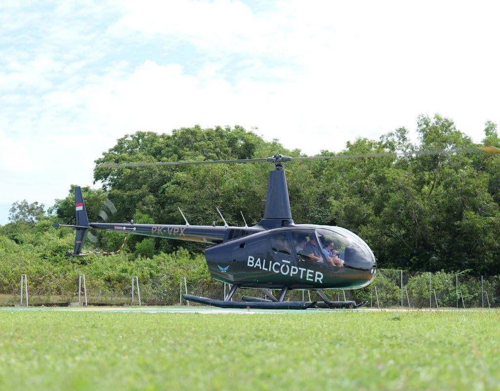 Bali: Scenic Helicopter Flight Over Coastline & Landmarks