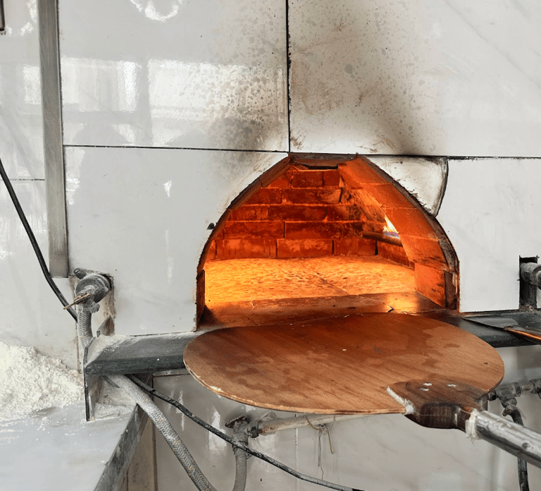 Abu Dhabi Guided Street Food Tastings Tour