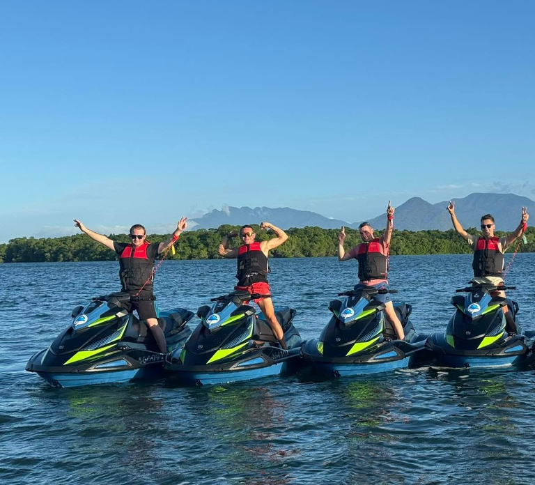 Cairns: Guided Jetski Tour 30 or 60 min