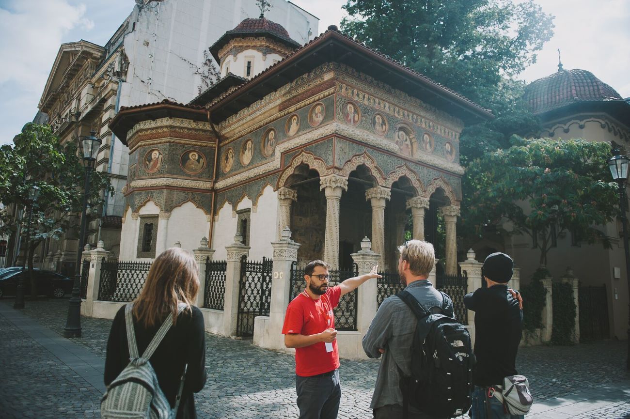 Private Bucharest: Bites & Sights Adventure