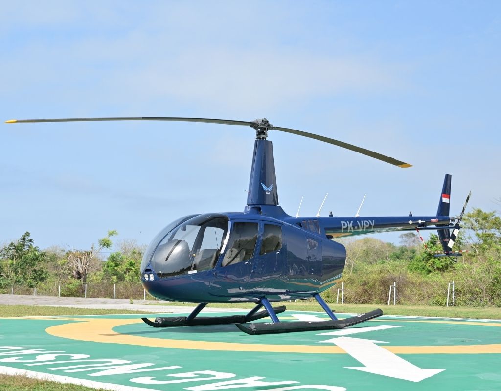 Bali: Scenic Helicopter Flight Over Coastline & Landmarks