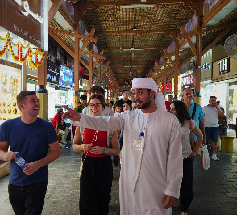 Dubai: Premium Old Town, Street Food, Souks & Boat Ride Tour