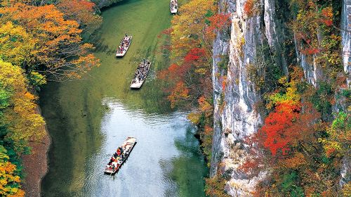 Geibikei Gorge River Boat Ride Experience in Iwate: With Local Delicacies